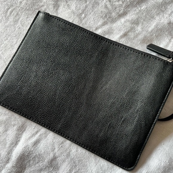 Calvin Klein Black Wallet Wristlet Sleek Minimalist Design - Picture 4 of 5